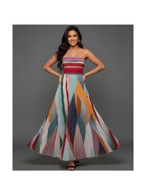 Pleated Tube Dress With Waist Pintuck